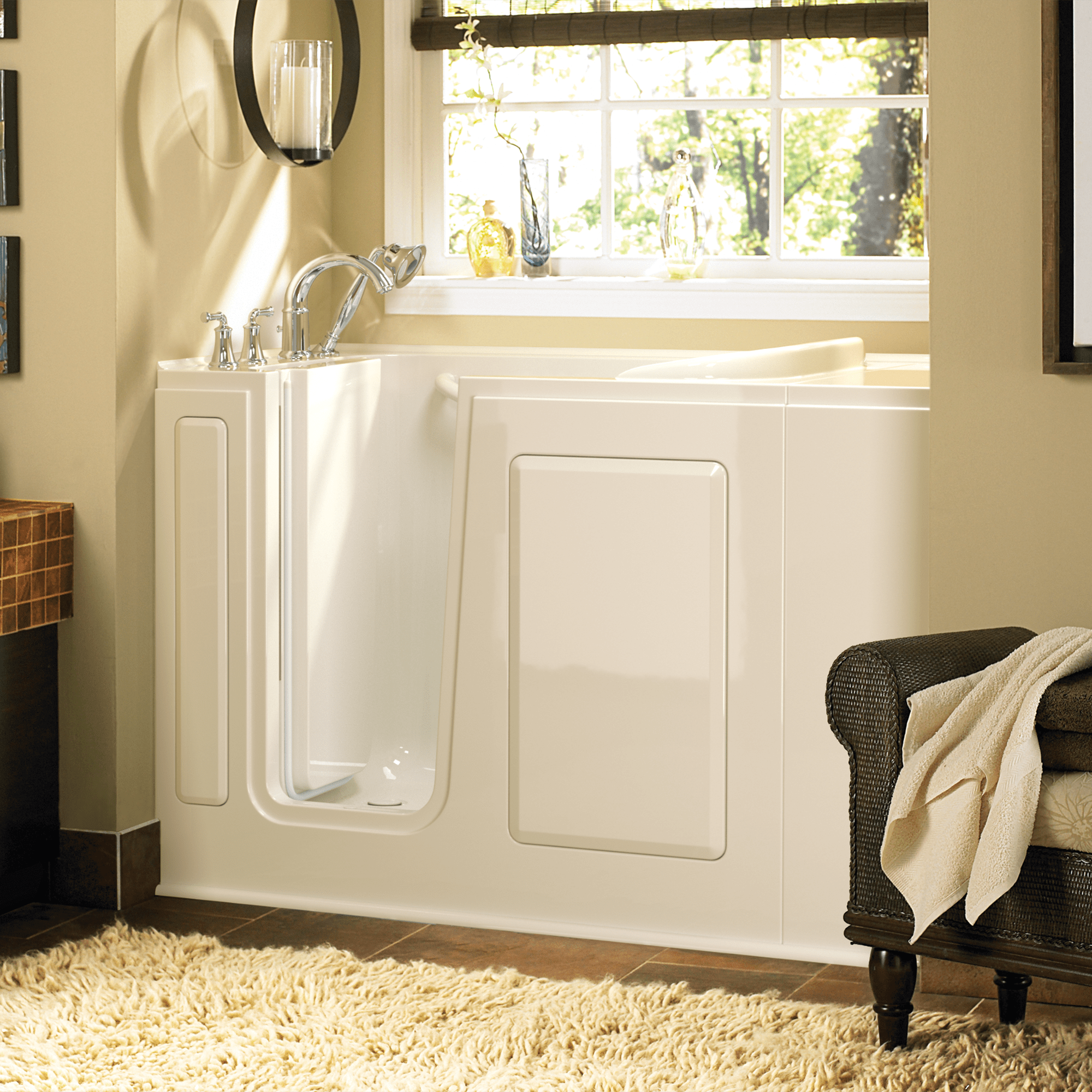 Gelcoat Value Series 28 x 48-Inch Walk-in Tub With Soaker System - Left-Hand Drain With Faucet